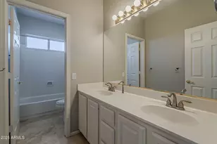 1612 E Glenhaven Dr, Phoenix, AZ 85048 - Photo 40