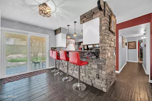 21057 N 34th Dr, Phoenix, AZ 85027 - Photo 1