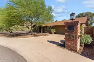 8102 N Dreamy Draw, Phoenix, AZ 85020 - Photo 1