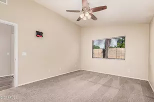 21627 N 29th Dr, Phoenix, AZ 85027 - Photo 16