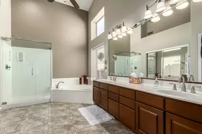 1719 E Briarwood Terrace, Phoenix, AZ 85048 - Photo 18