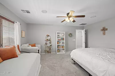 11225 E Sonrisa Avenue, Mesa, AZ 85212 - Photo 14