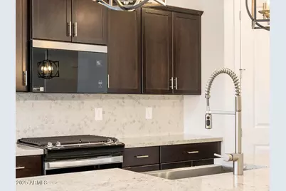 4026 S 176th Drive, Goodyear, AZ 85338 - Photo 8