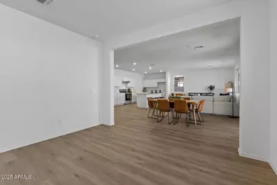 17182 W Oberlin Way, Surprise, AZ 85387 - Photo 8