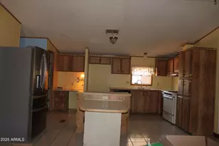 6217 S Natoma Trail, Hereford, AZ 85615 - Photo 14