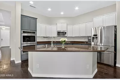 3412 W VÃ­a Del Deserto, Phoenix, AZ 85086 - Photo 1