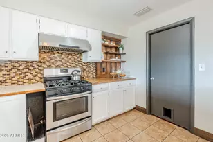 1 W Rice Dr, Tempe, AZ 85283 - Photo 24