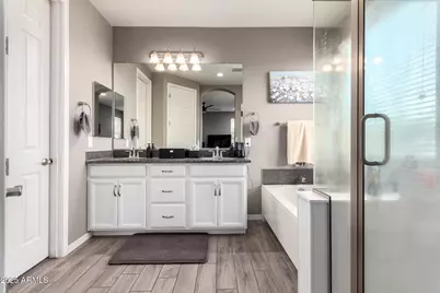 20762 E Canary Way E, Queen Creek, AZ 85142 - Photo 14