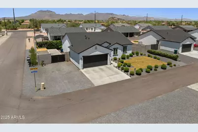 10534 E Butte Street, Apache Junction, AZ 85120 - Photo 1