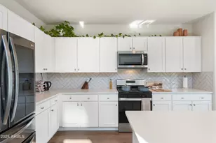 5803 N 88th Ln, Glendale, AZ 85305 - Photo 14