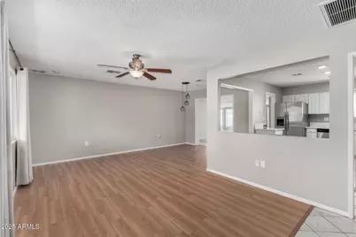 10216 N 110th Avenue, Sun City, AZ 85351 - Photo 6