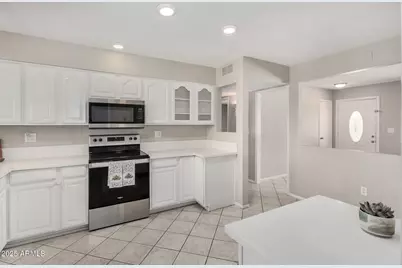 10216 N 110th Avenue, Sun City, AZ 85351 - Photo 12