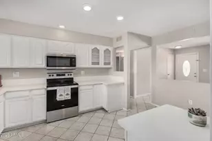 10216 N 110th Ave, Sun City, AZ 85351 - Photo 12