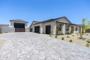 2099 N 77th Pl, Mesa, AZ 85207 - Photo 2