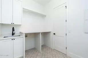 2099 N 77th Pl, Mesa, AZ 85207 - Photo 24