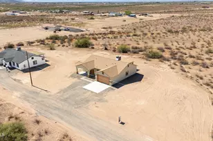 35684 W Chipman Rd, Tonopah, AZ 85354 - Photo 10