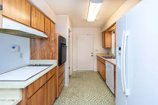 1050 S Roanoke, Mesa, AZ 85206 - Photo 6