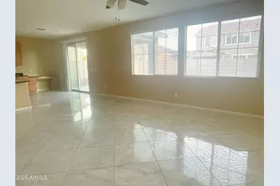 1121 E Regent Drive, Gilbert, AZ 85298 - Photo 2