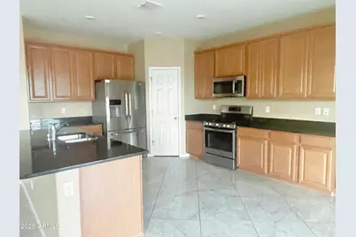 1121 E Regent Drive, Gilbert, AZ 85298 - Photo 4