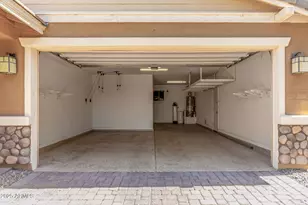 4229 E Mesquite St, Gilbert, AZ 85296 - Photo 12