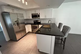 320 E Larkspur Ln, Tempe, AZ 85288 - Photo 1