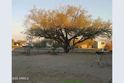 65623 Hall Street, Salome, AZ 85348 - Photo 6