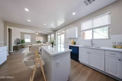 6828 S 74th Lane, Laveen, AZ 85339 - Photo 10