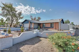 4235 W Aster Dr, Phoenix, AZ 85029 - Photo 1