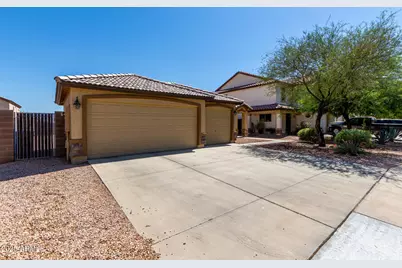 25221 W Clanton Avenue, Buckeye, AZ 85326 - Photo 8