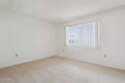 20046 N Welk Drive, Sun City, AZ 85373 - Photo 16