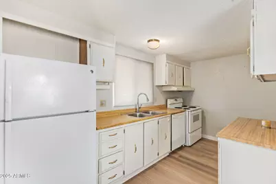 6942 W Olive Avenue #44, Peoria, AZ 85345 - Photo 14