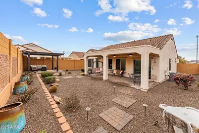 26011 W Wahalla Lane, Buckeye, AZ 85396 - Photo 36