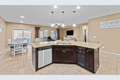 26011 W Wahalla Lane, Buckeye, AZ 85396 - Photo 8