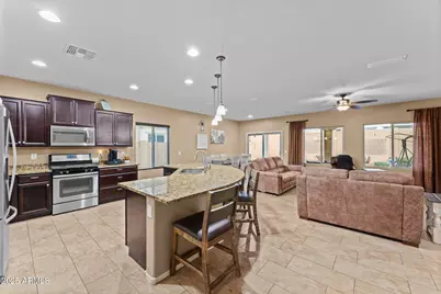 26011 W Wahalla Lane, Buckeye, AZ 85396 - Photo 6