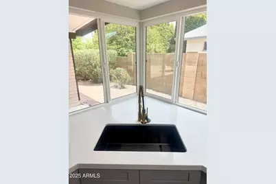 1102 E Grandview Road, Phoenix, AZ 85022 - Photo 6