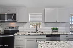 10438 E Bella Ln, San Tan Valley, AZ 85143 - Photo 18