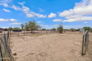 10438 E Bella Ln, San Tan Valley, AZ 85143 - Photo 38