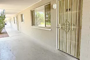 1111 E Turney Ave, Phoenix, AZ 85014 - Photo 2