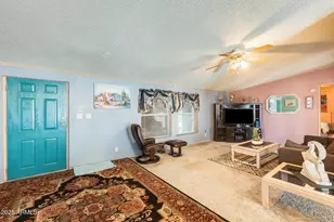 3702 W Abraham Ln, Glendale, AZ 85308 - Photo 10