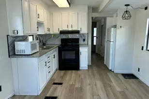 106 E Hedge Dr, Florence, AZ 85132 - Photo 6