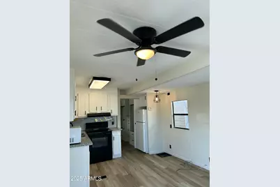 106 E Hedge Drive, Florence, AZ 85132 - Photo 1