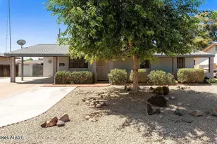 8113 W Osborn, Phoenix, AZ 85033 - Photo 1