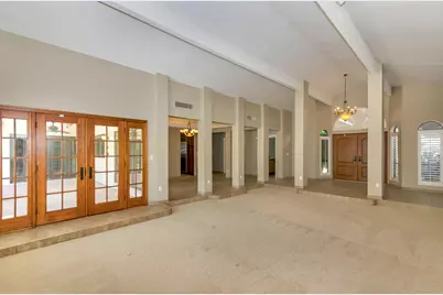 8818 N 47th Place, Phoenix, AZ 85028 - Photo 6