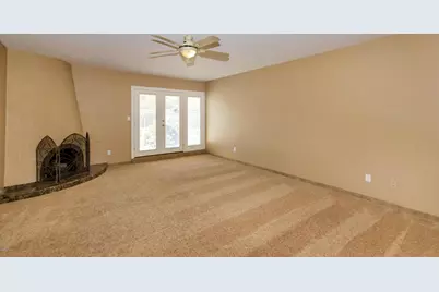 8818 N 47th Place, Phoenix, AZ 85028 - Photo 20