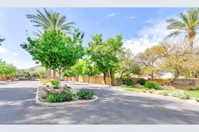 8818 N 47th Place, Phoenix, AZ 85028 - Photo 36