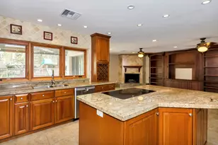 8818 North 47th Pl, Phoenix, AZ 85028 - Photo 28