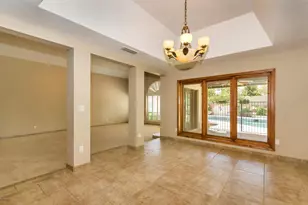 8818 North 47th Pl, Phoenix, AZ 85028 - Photo 8