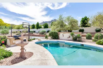 8818 N 47th Place, Phoenix, AZ 85028 - Photo 40