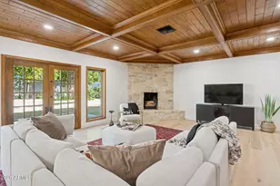 230 W Morten Ave, Phoenix, AZ 85021 - Photo 24