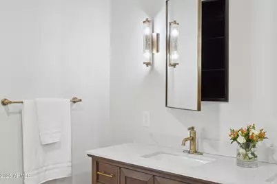 230 W Morten Avenue, Phoenix, AZ 85021 - Photo 54